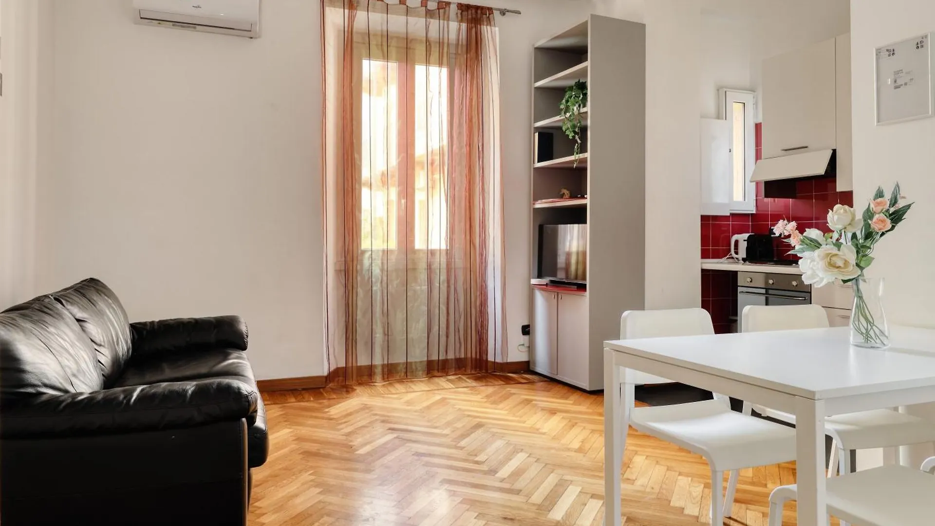 Appartamento Joivy Cosy 1Br Flat Near Montanelli Gardens Milano
